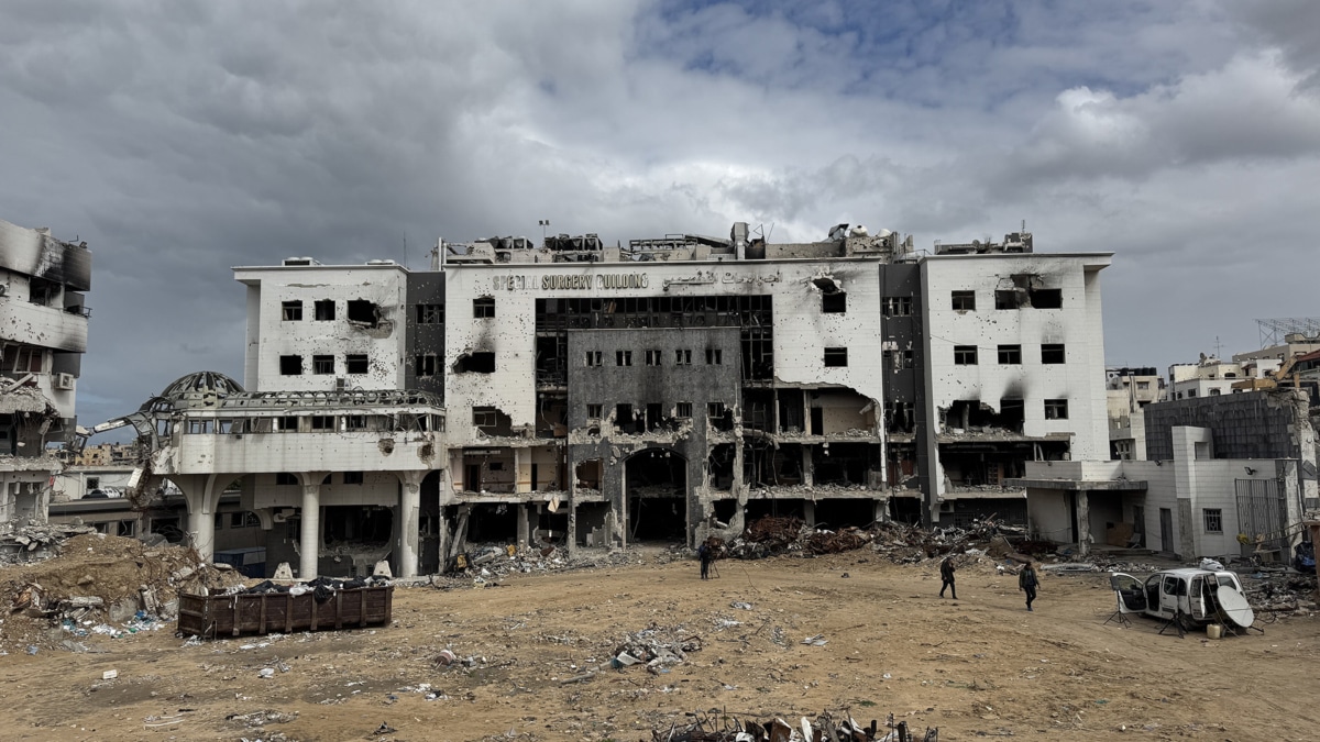 El hospital Al Shifa, gravemente destruido, en la Ciudad de Gaza.