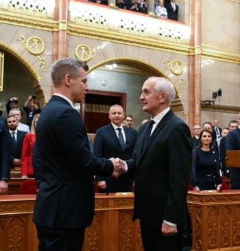 Magyar desmantela el sistema Orbán a toda velocidad