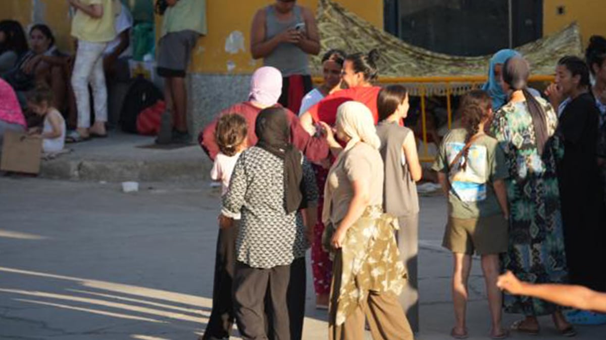 Campamento de mujeres y niños en Ceuta