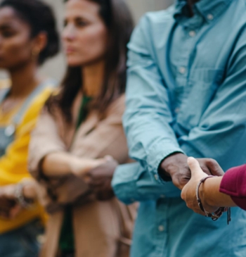 Un estudio demuestra cómo la mentoría social mejora la integración y el [...]
