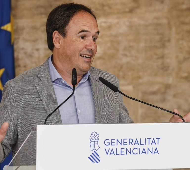 Pérez Llorca anuncia que Disney inyecta más de 40 millones de euros en la Comunidad Valenciana