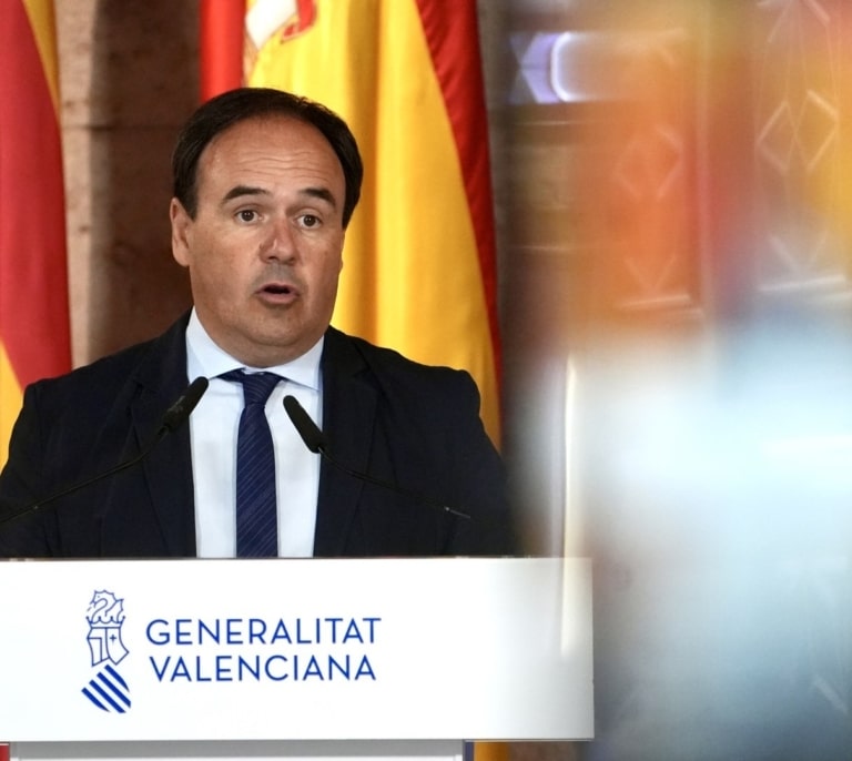 La Comunidad Valenciana elimina la lista de espera para enfermos de ELA con una inversión de 3,2 millones de euros
