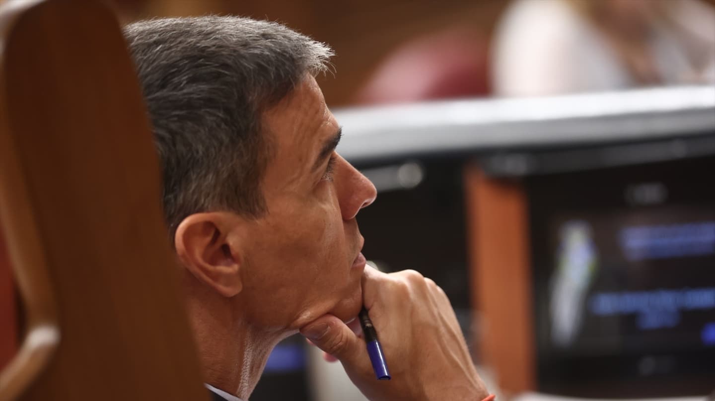 El presidente del Gobierno, Pedro Sánchez, durante una sesión plenaria en el Congreso de los Diputados