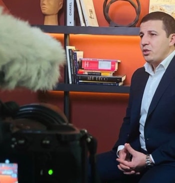 Ayoub Aissiou, el periodista que el Gobierno español quiere dejar a merced [...]