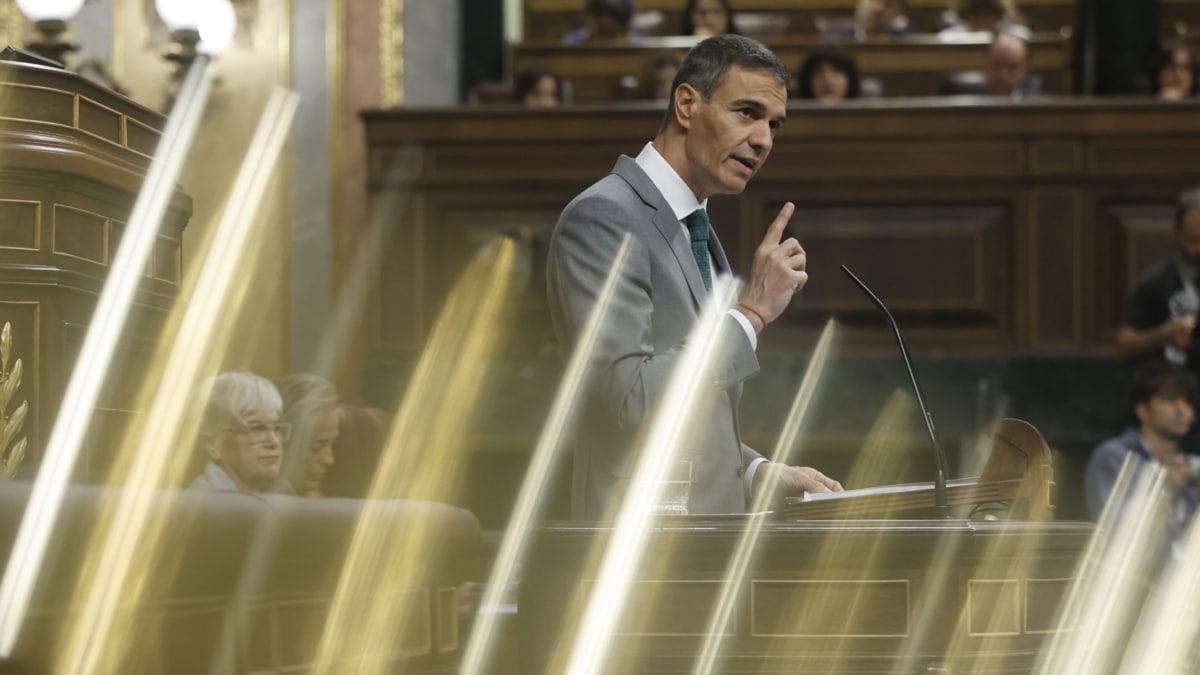 MADRID, 03/09/2026.- El presidente del Gobierno, Pedro Sánchez, comparece este jueves en el Congreso de los Diputados para informar de la gestión de la crisis en Ceuta. EFE/ Sergio Perez