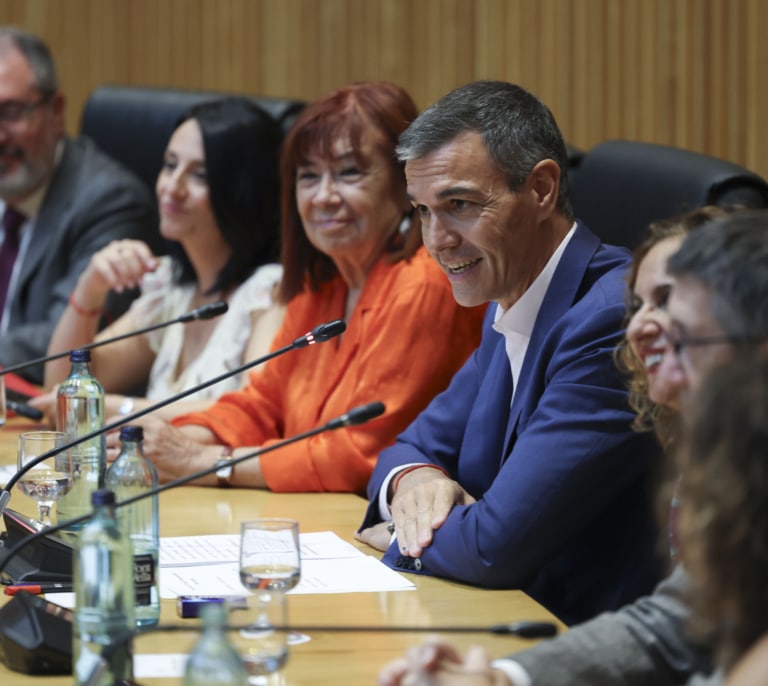 Sánchez vuelve a prometer "transparencia" sobre Marruecos y se pinta como valladar frente a la derecha tras el triunfo de la AfD en Sajonia-Anhalt