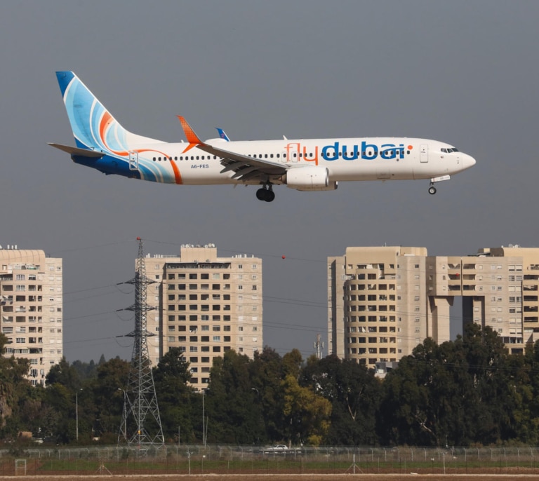 Arabia Saudí investiga el incidente de un vuelo de Flydubai que aterrizó de emergencia rumbo a Tel Aviv