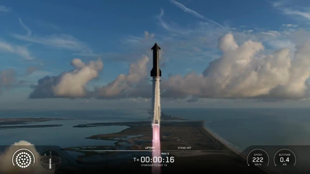 Starship, el cohete de Elon Musk, completa con éxito su primer vuelo orbital