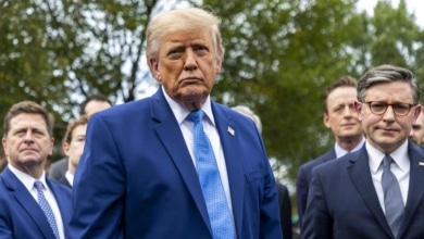 El Supremo de EEUU autoriza a Trump a reactivar las deportaciones de migrantes a terceros países