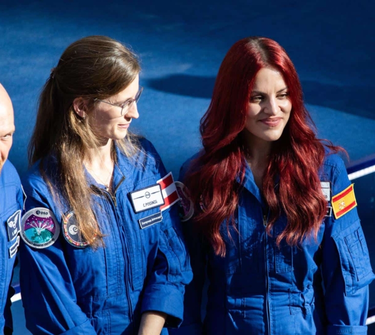 Sara García Alonso, la astronauta leonesa que luce en la Cumbre Espacial de París
