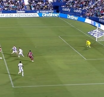 LALIGA HYPERMOTION afronta una jornada en abierto entre historias personales, talento emergente [...]