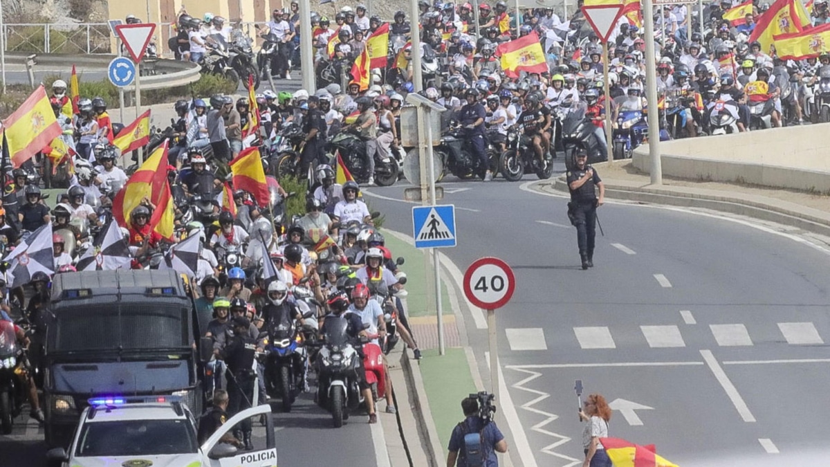 ¡Marruecos, canalla, esto es de los caballas!