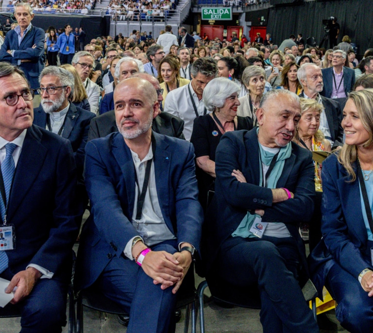 Banca, grandes almacenes y agencias de viajes buscan su propia subida salarial ante el bloqueo de la negociación colectiva