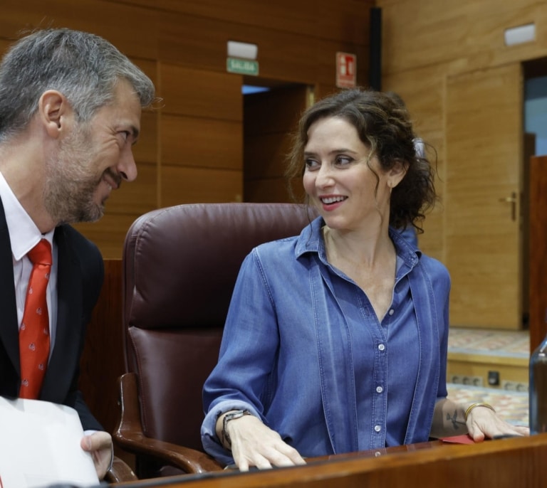 "El bulo del culo de la semana": así zanja Ayuso la polémica del Hospital Ramón y Cajal