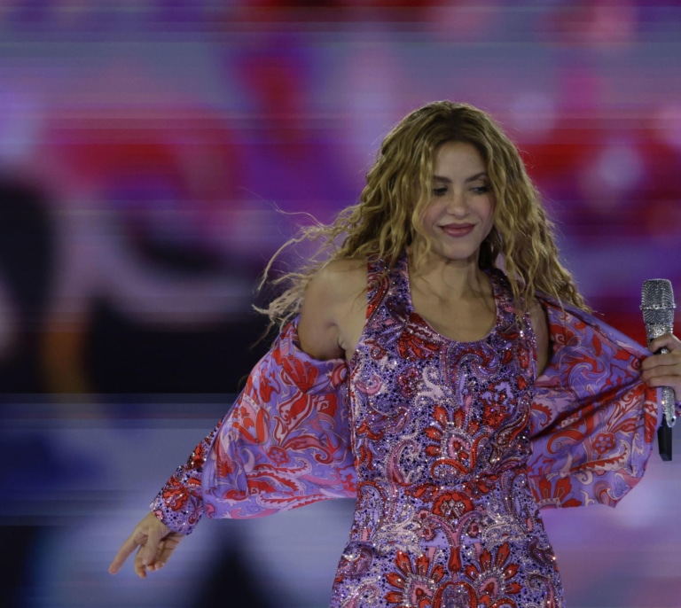 Shakira 'muerde' en Madrid: "Con la cara que te fuiste y la cara con la que volviste"
