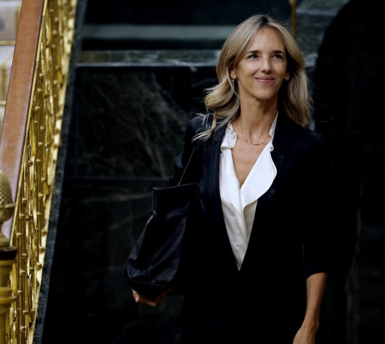 Cayetana Álvarez de Toledo: "El Gobierno le puso un piso a una puta en la Plaza de España"