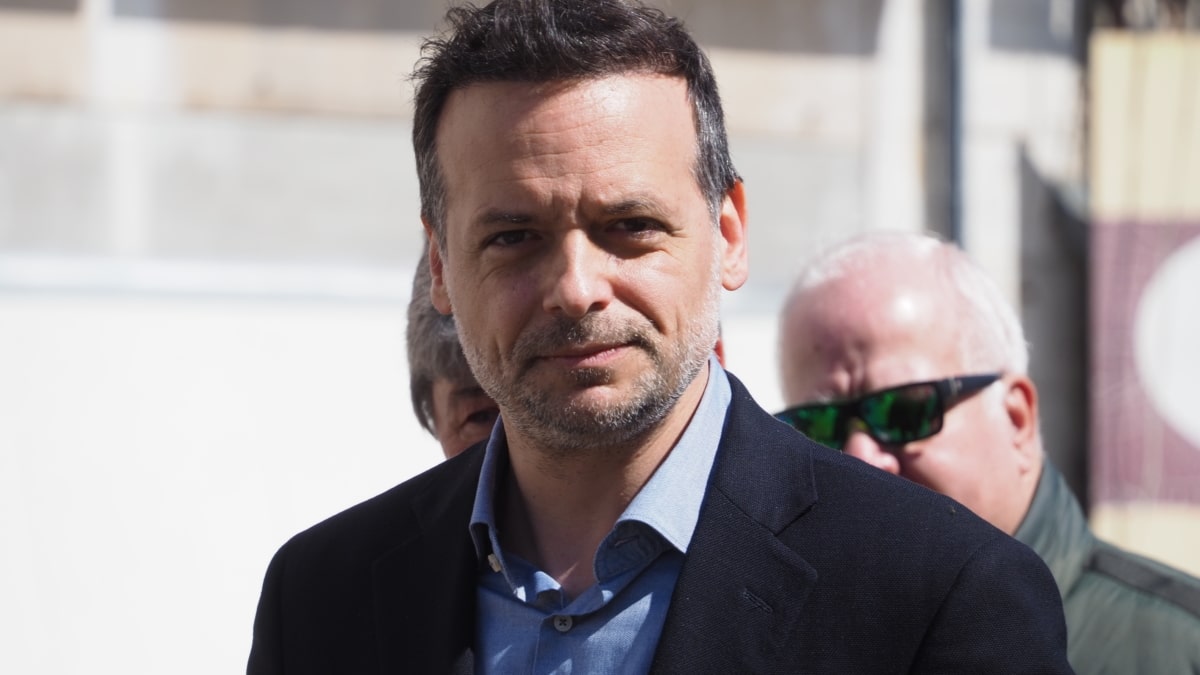 Así es Haris Doukas, el alcalde de Atenas