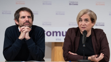 Sectores de Sumar alientan la 'vía Colau' mientras se ignora a Podemos