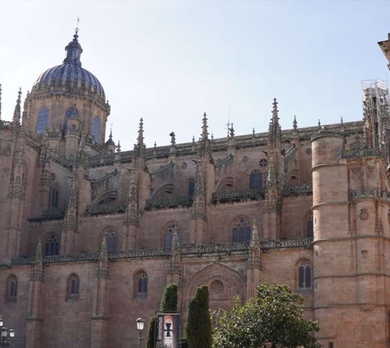 La Junta de Castilla y León convoca ayudas de hasta 1.600 euros al estudio de idiomas para alumnos universitarios