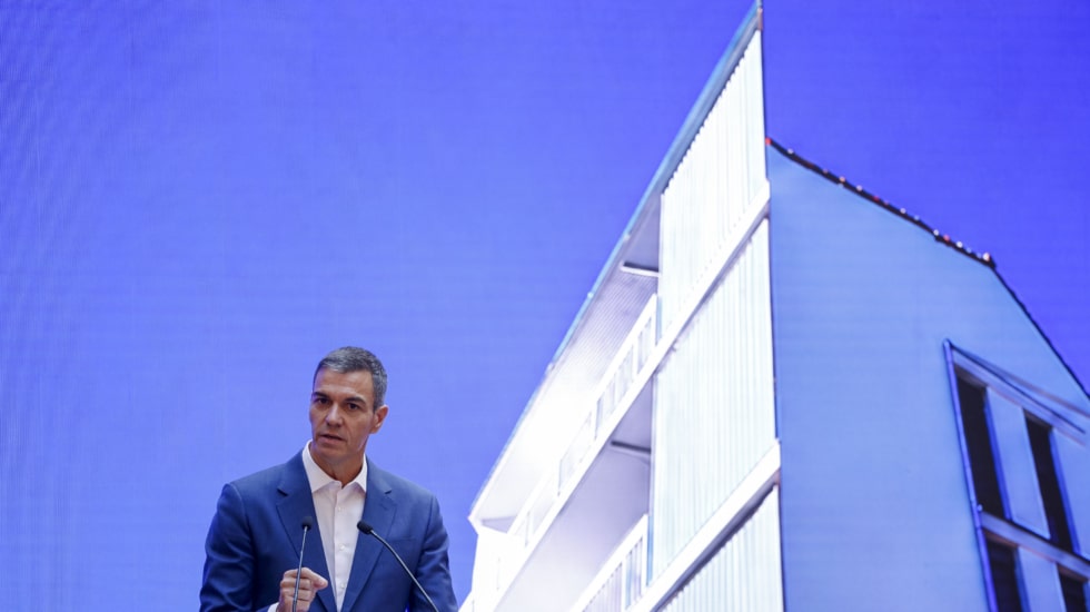 El nuevo 'portal inmobiliario' de Sánchez para alquilar: poco más de 600 casas y lejos de las ciudades 
