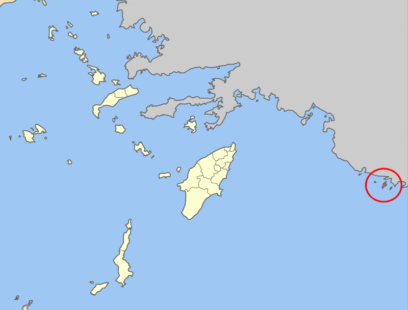 En rojo, las Islas de de Kastelórizo, Ro y Strongyli.