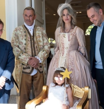La coronación de la princesa Ely por el alcalde de Madrid, el [...]
