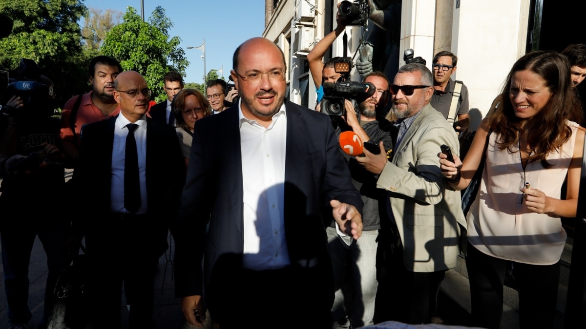 El Supremo confirma los tres años de cárcel por prevaricar para el expresidente 'popular' de Murcia Pedro Antonio Sánchez
