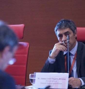 Dimite Josep Lluís Trapero como director general de los Mossos d'Esquadra