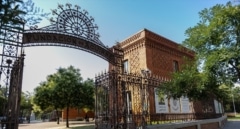 Almeida eleva la tensión con el Gobierno y acusa a Exteriores de mantener una "ocupación ilegal" en Casa Árabe