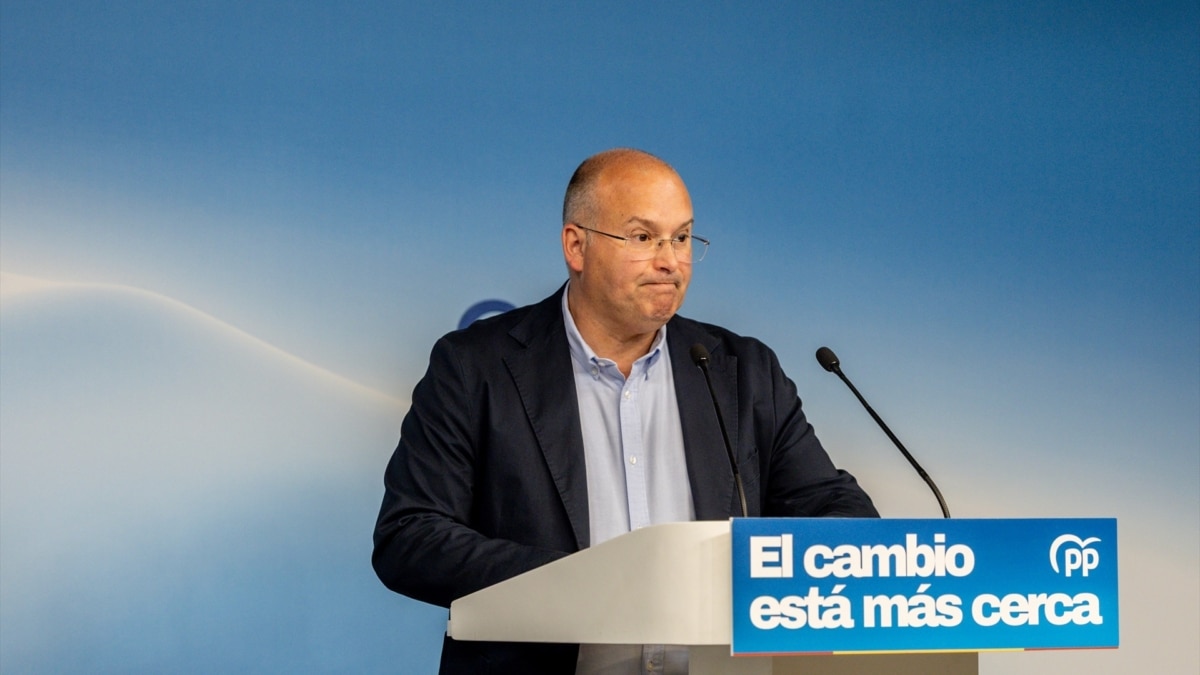 El secretario general del PP, Miguel Tellado, durante una rueda de prensa