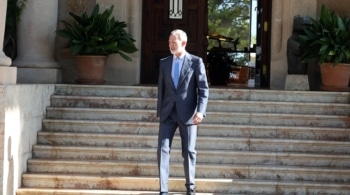 Felipe VI y Pedro Sánchez invitan al presidente de Argelia a visita España en octubre
