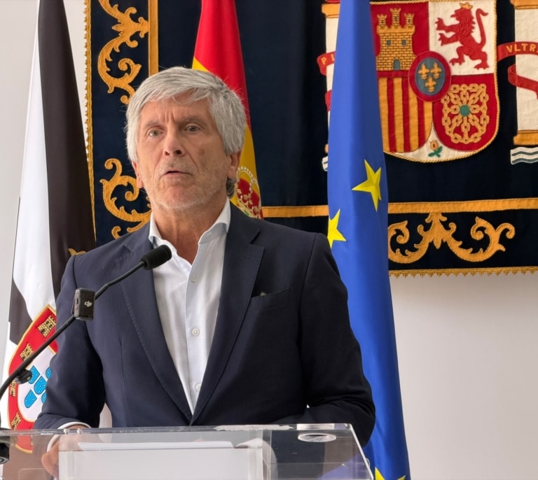 Marlaska pregunta al director de la Policía si es cierto que Marruecos guio la invasión de Ceuta
