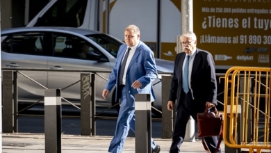 Pedraz cree que el móvil de Juanma Serrano puede ser prueba de tráfico de influencias y frena su devolución