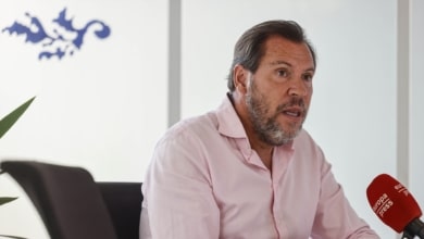 Óscar Puente responde a Vivas y defiende el puerto para acoger migrantes: "Ceuta no es California"