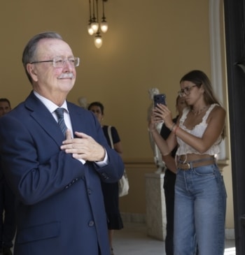 Vivas apela a la unidad nacional tras la crisis de Ceuta: "Es [...]