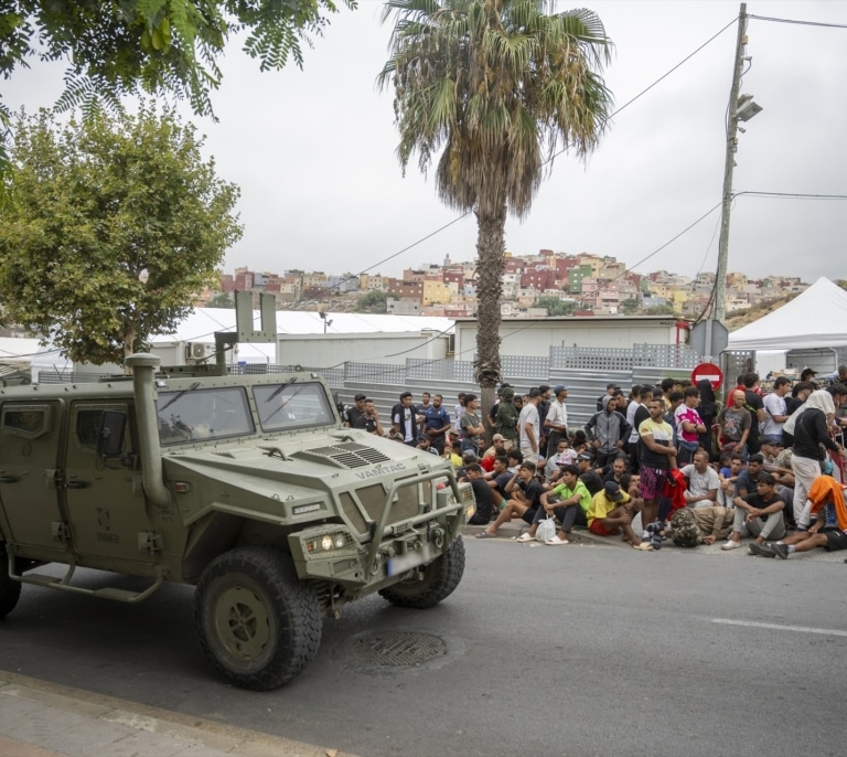 La Policía alertó de que el CETI de Ceuta colapsó tres días antes de la entrada masiva: no había sitio para 500 migrantes