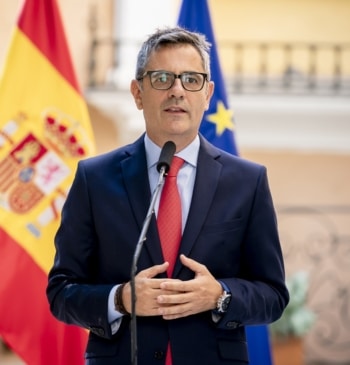 Bolaños dice que el Gobierno analiza el informe policial sobre Ceuta y [...]