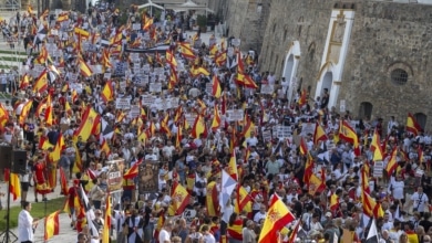 Denuncian ante la Fiscalía "cánticos islamófobos" en las manifestaciones de apoyo a Ceuta