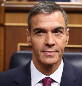 Pedro Sánchez arremete contra los servicios de inteligencia