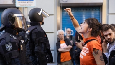 ¿Quién tiene la competencia para desalojar la acampada de Sol por Maricarmen, Policía Nacional o Municipal?