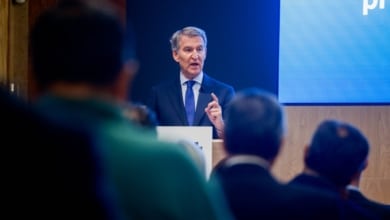 Feijóo reduce el decreto sobre vivienda a "propaganda electoral" de un Gobierno "que ha creado la crisis" del alquiler