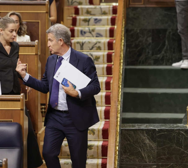 El PP se suma a los dirigentes del PSOE y también 'anima' a Sánchez a convocar elecciones ante la enésima derrota parlamentaria