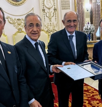 Ceuta 'perdona' al Real Madrid tras la visita de Florentino: “Vivas es [...]