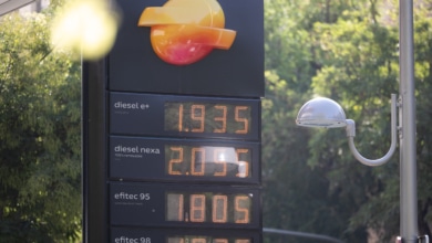 La hipoteca y llenar el depósito del coche se comen al mes el 60% del sueldo de la mitad de los trabajadores en España