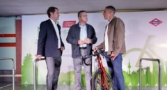 La Comunidad de Madrid y Miguel Induráin se alían para promover el uso conjunto de la bicicleta y el Metro