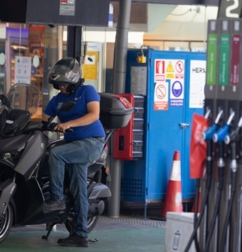 Los combustibles disparan la inflación un 4,3% en agosto, la mayor subida [...]
