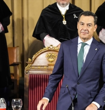 Juanma Moreno pide al Gobierno una "respuesta ya"  al "problema estructural" del [...]
