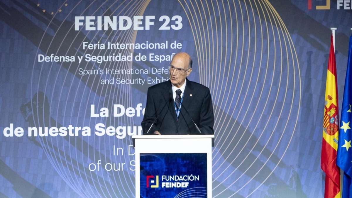 El presidente de la fundación FEINDEF, Julián García Vargas