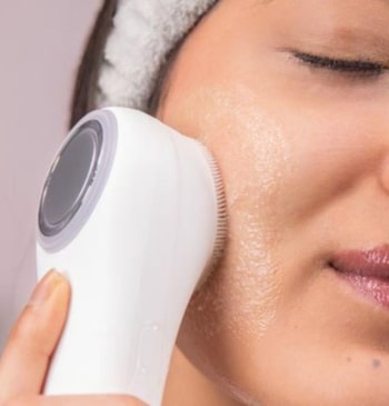 El 'glow-up' que te pide tu rutina de skincare: este dispositivo limpia [...]