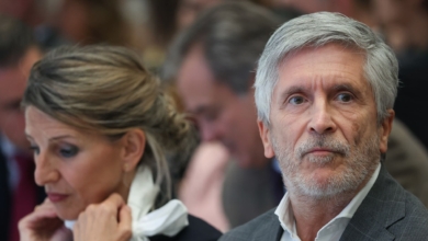 El descrédito de Sánchez y Marlaska por Marruecos divide a Sumar entre la "prudencia" y la exigencia de dimisiones